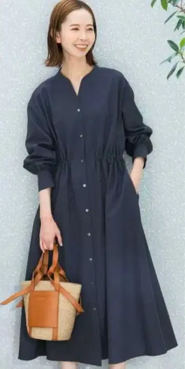 어반 리서치 로쏘 이지케어 긴팔 원피스