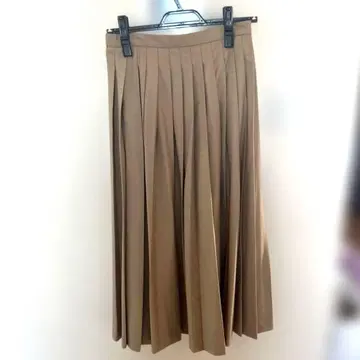 어반 리서치 도어스 플리츠 스커트