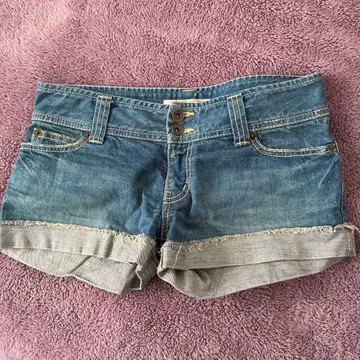 Chesty 데님 숏팬츠 사이즈 1