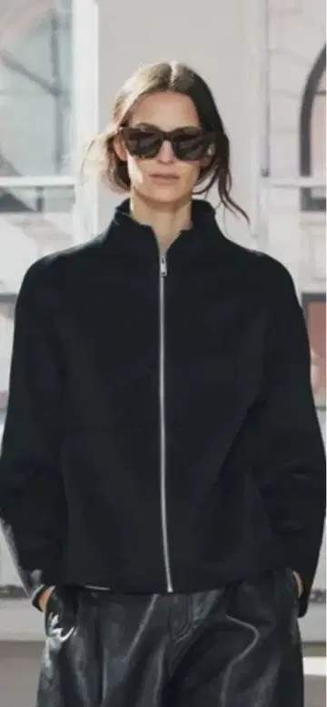 미사용 새상품 울 블렌드 자켓 ZW 컬렉션 블랙 컬러 XS