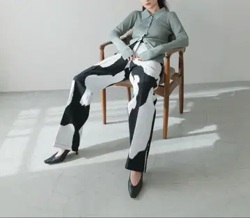 CLANE 로우 웨이스트 스트레이트 팬츠 사이즈 0