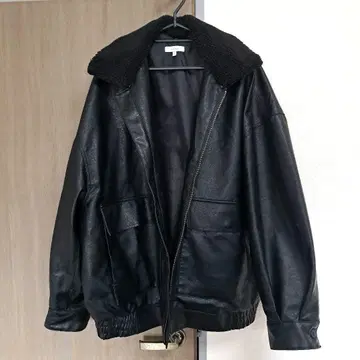 cussil 보아 옷깃 블랙 가죽 아우터 L 사이즈