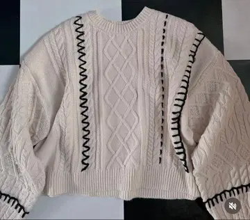 링크앳*구불구불 디자인 케이블 니트