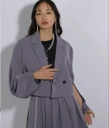 HARE 트로미 자켓 치마바지 세트