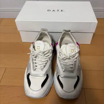 D.A.T.E. 스니커즈 화이트/핑크