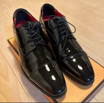 modello DM7502bla-e 에나멜 포멀 신발