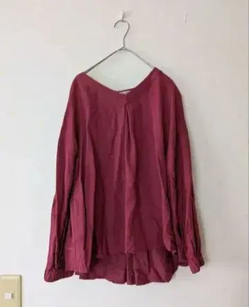 스튜디오 클립 보르도 개더 블라우스