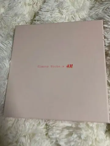 시몬 로샤 x H&M 리본 브로치