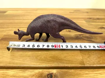 빈티지 대영 박물관 공룡 피규어 람베오사우루스