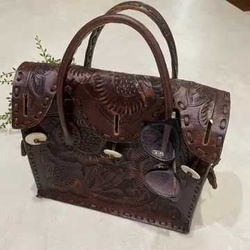 CARVING TRIBES 카빙 트라이브스