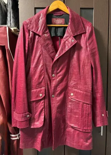 정가 7만 Tornado Mart 버건디 가죽 코트 L