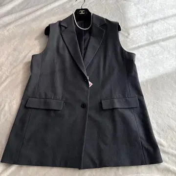 미사용 새상품 유니클로 테일러드 베스트 그레이 워셔블