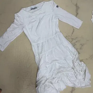 [레어] 보더스 앳 발코니 화이트 롱 원피스