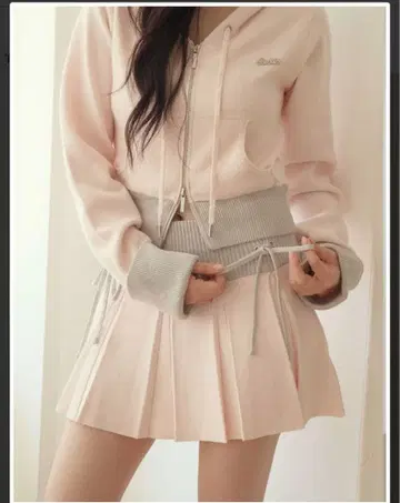 Bubbles 바이컬러 니트 치마바지