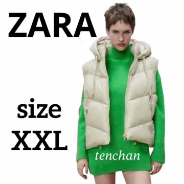 ZARA 베이지 후드 부착 다운 베스트