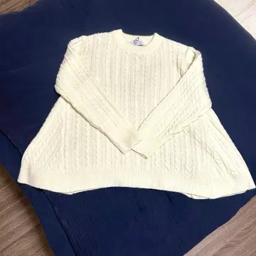 베이크루즈 니트