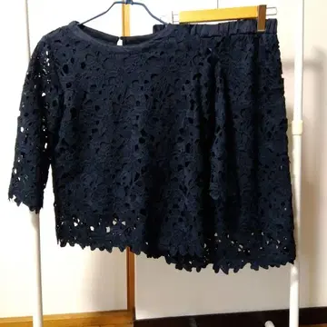 DoCLASSE 네이비 컷워크 레이스 셋업