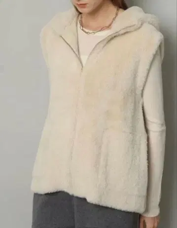 [ 새상품급 ] CADUNE 카듀네 페더 베스트