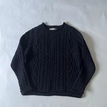 논네이티브 니트 네이비 케이블 아란 피셔맨 스웨터