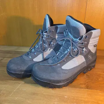 SIRIO 등산화 트레킹 슈즈 GORE-TEX 비브람 방수 투습