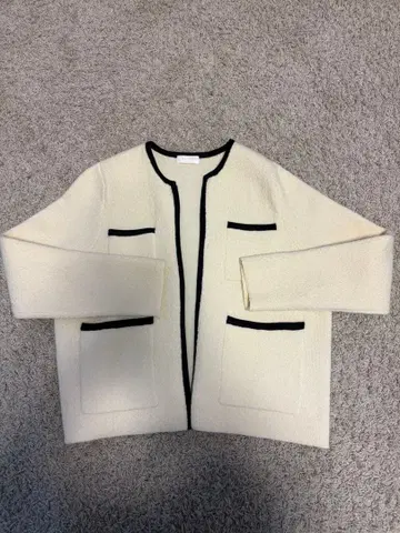 Ballisey 노카라 자켓 아이보리