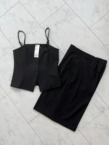 GU 블랙 셋업 L 사이즈