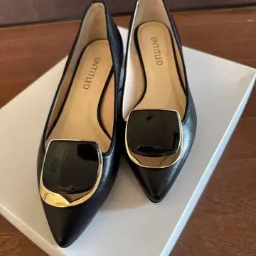 UNTITLED 블랙 스틸레토 펌프스