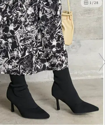 미사용품 RANDA 소프트 스트레치 니트 삭스 부츠