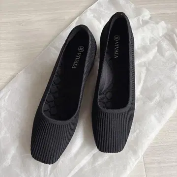 VIVAIA 스퀘어토 청키힐 펌프스 23cm