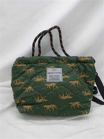 키우 KiU 프릭스스토어 별주 퀼팅 토트백