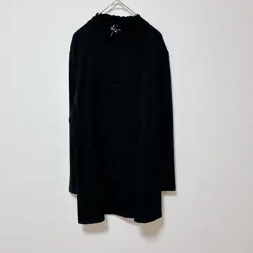 아라모드 [ LL ] 긴팔 T셔츠/튜닉 기장 프릴 비쥬 꽃무늬 깔끔함