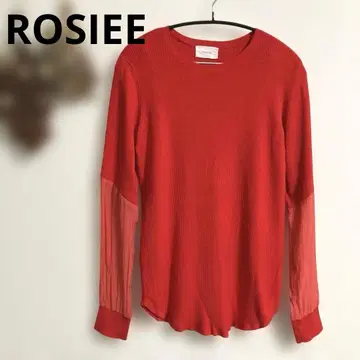 ROSIEE 소매 절개 디자인 크루넥 리브 니트