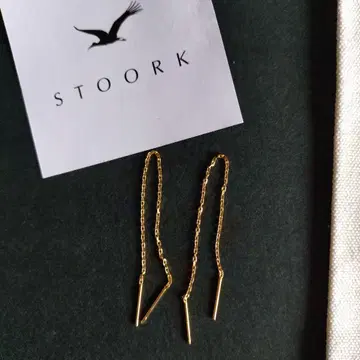 STOORK 아메리칸 귀걸이