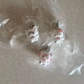 산리오 포근포근 스노우 메지루시 액세서리