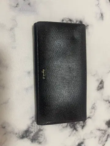 에네스베 블랙 가죽 장지갑