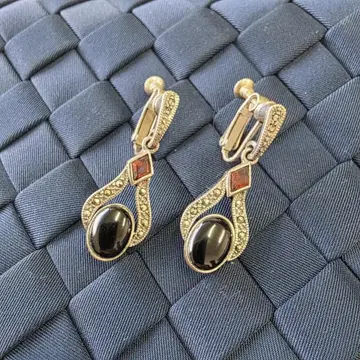 실버 SILVER 블랙 화이트 2WAY 스톤 귀찌