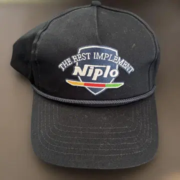 캡 네이비 컬러