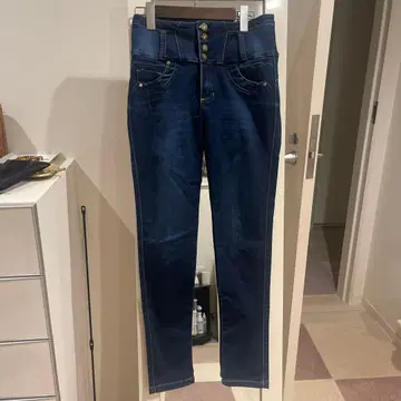 브라질리언 데님 수입 스트레치 데님 힙업 팬츠