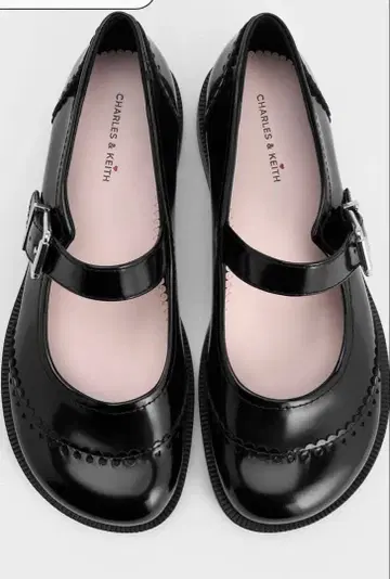 찰스&키이스 블랙 멜리 제인 슈즈