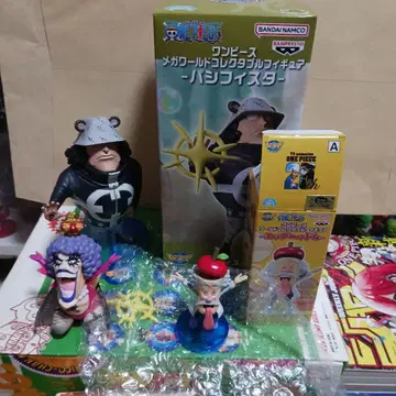 메가 월드 컬렉션 월드 컬렉터블 피규어 퍼시피스타 x 2 베가펑크