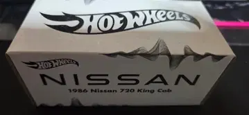 Hot Wheels 1986 Nissan 720 King Cab