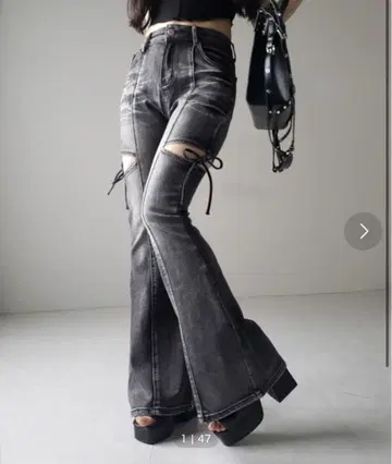 me+em select 컷 아웃 리본 빈티지 스트레치 플레어 데님