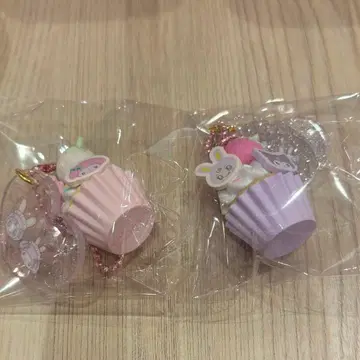 mezzo piano x 산리오 캐릭터즈 시크릿 참