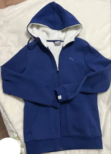 푸마 후드 부착 보아 후드티