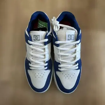 택 포함! DCshoes 스니커즈 26cm