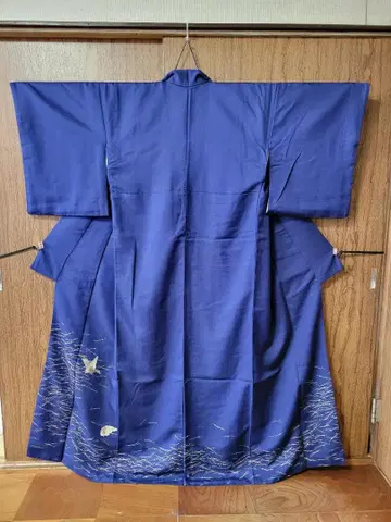 남색 소나무 잎 패턴 참새 자수 크레이프 원단 워셔블 기모노