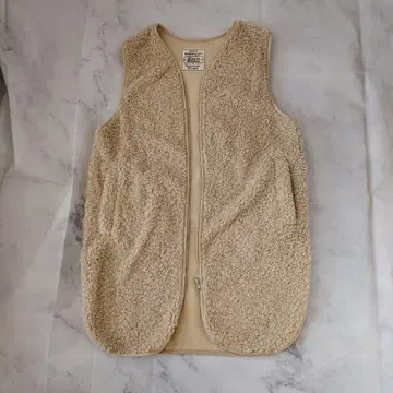 베이지 플리스 집업 베스트