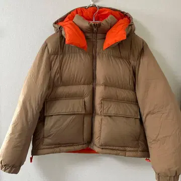 유니클로 jw anderson 리버서블 다운 자켓 베이지 x 오렌지
