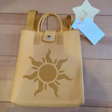 시마무라 탑 위의 라푼젤 토트백