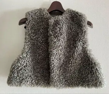 HYKE 퍼 베스트 그레이